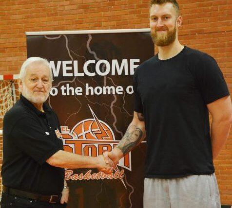 Storm signs seven foot centre Lee Greenan