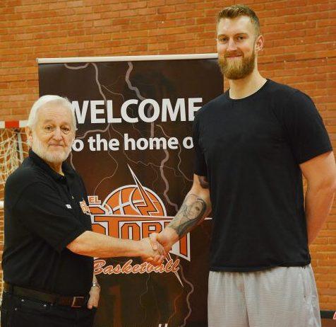 Storm signs seven foot centre Lee Greenan
