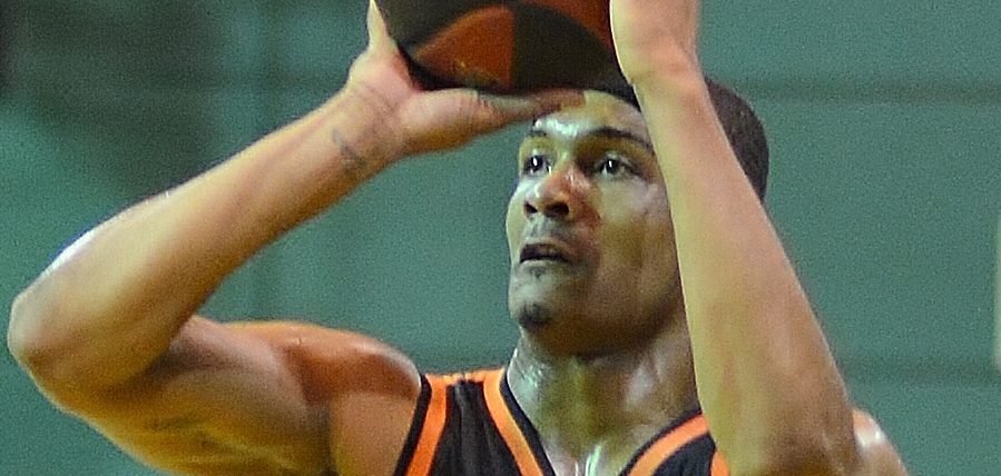 Storm top the League and reach National Cup Semi-Final