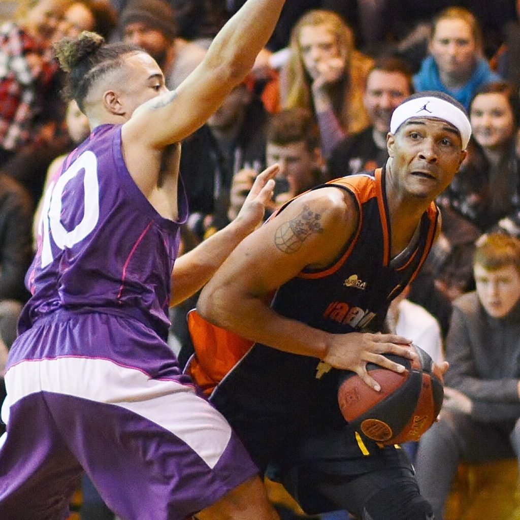 Hemel Storm into Cup Final!