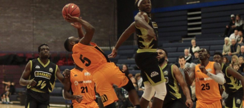 Storm return to winning ways