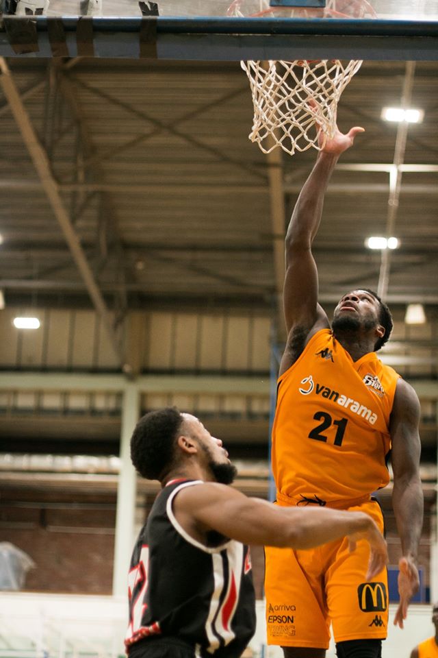Storm battle through to hold onto second place