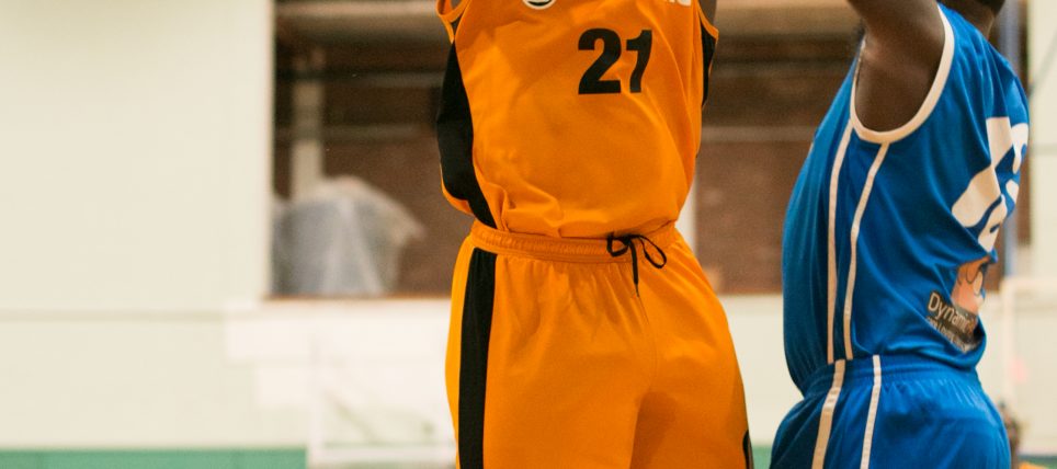 Storm tame Leopards in front of a capacity crowd
