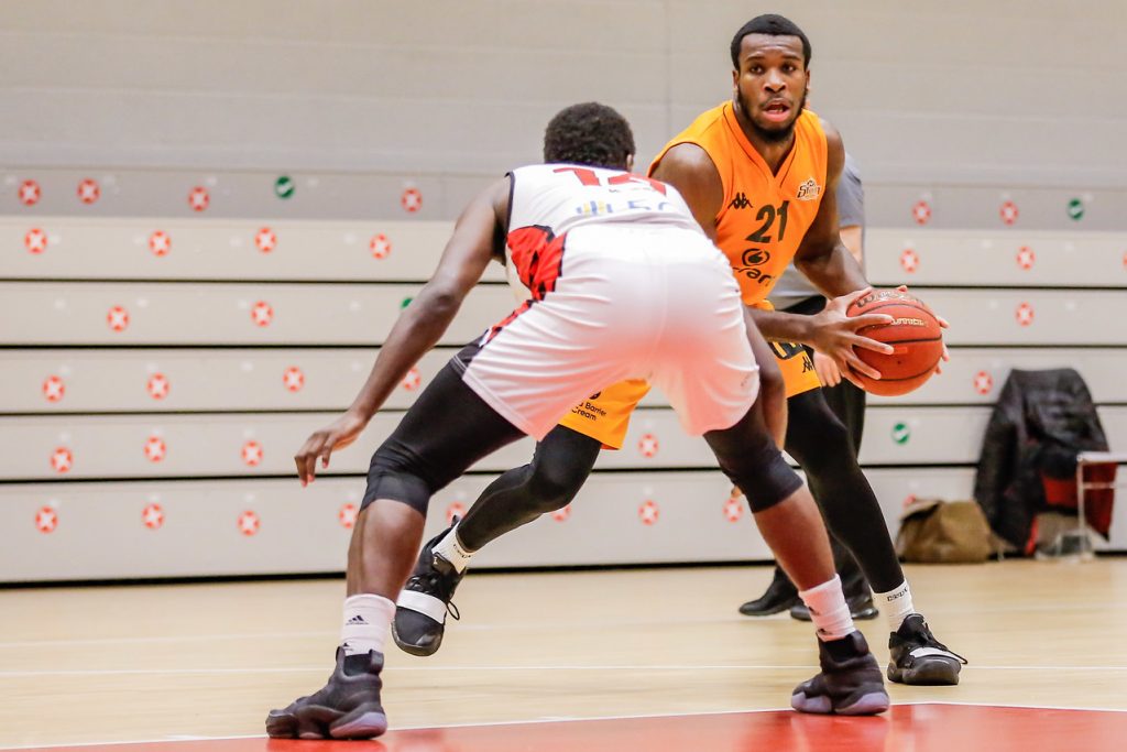 Poleon & Adeluola shine in Storm’s victory against Worthing Thunder