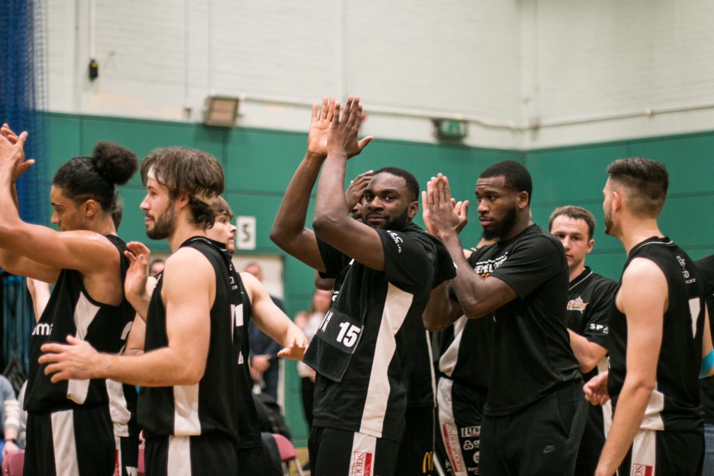 Storm go two wins from two at the weekend