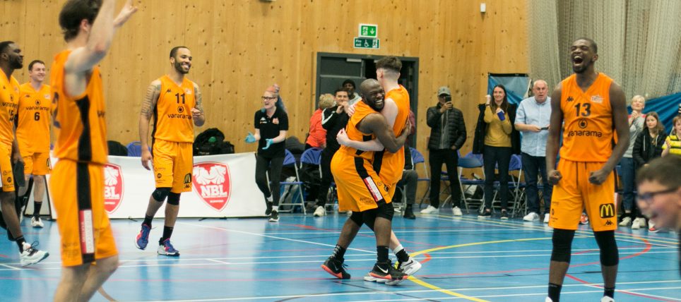 Storm book their place in the Playoff Finals