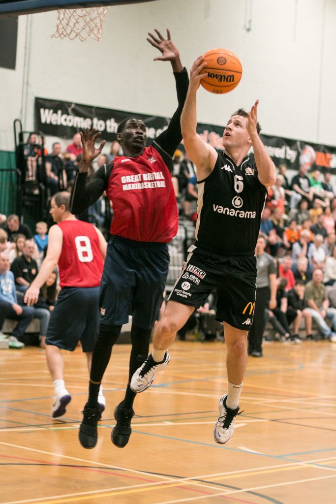 Storm retain Nick Allin