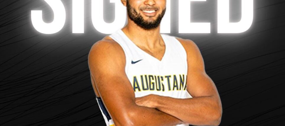 Eze signs for Storm!