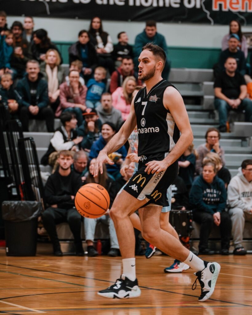 Storm slay the Dragons on the road