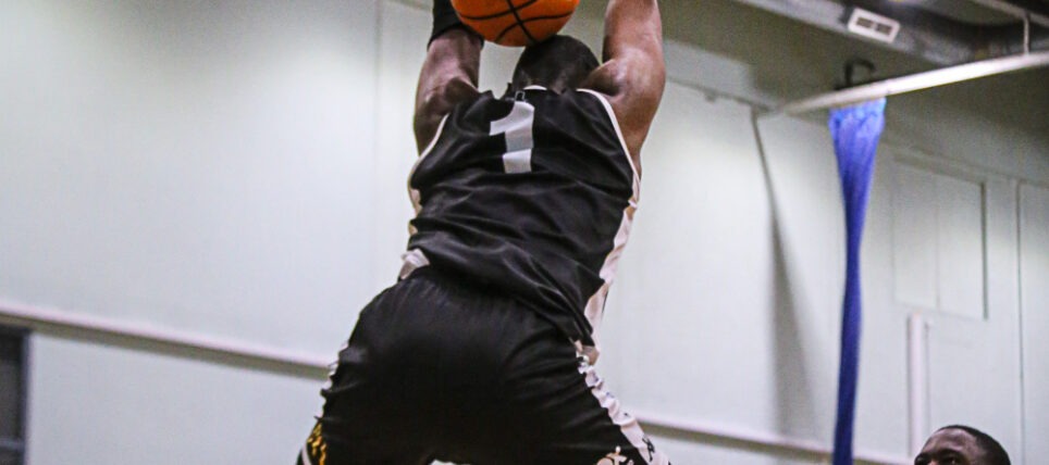 Storm bounce back with victory over local rivals